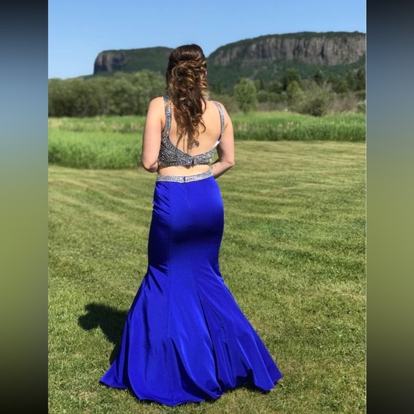 Two Piece Mermaid Style Prom Dress - Picture 1 of 2